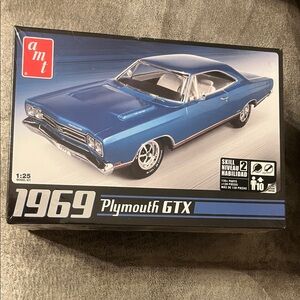 NIP AMT 1969 Plymouth GTX Model Kit